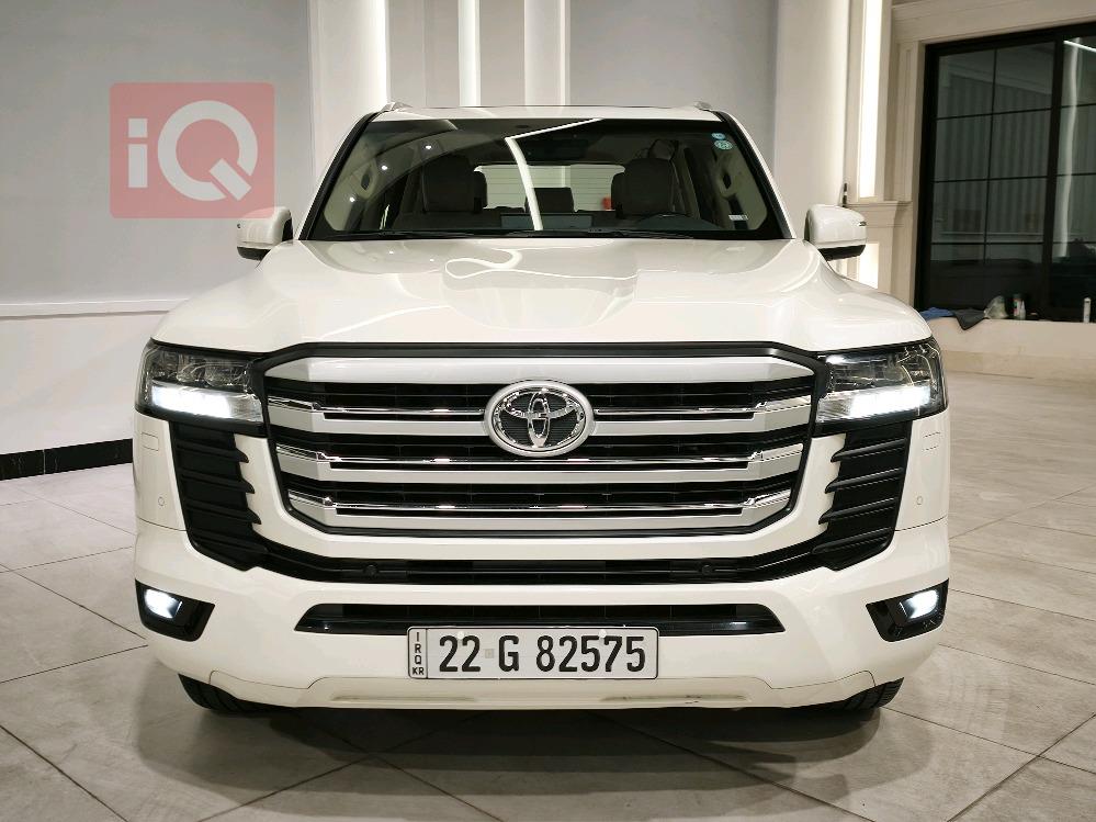 تويوتا لاندكروزر